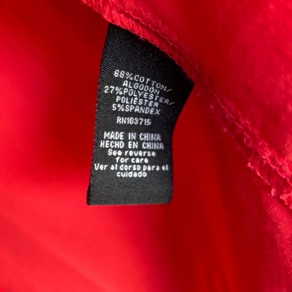 Sleeveless Button. Down Collared Shirt in Red - Picture 4 of 5